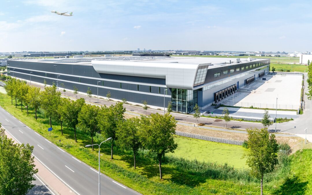BBV huurt 6.600 m²  logistieke ruimte van Delin Capital Asset Management op het Fokker Logistics Park Schiphol.