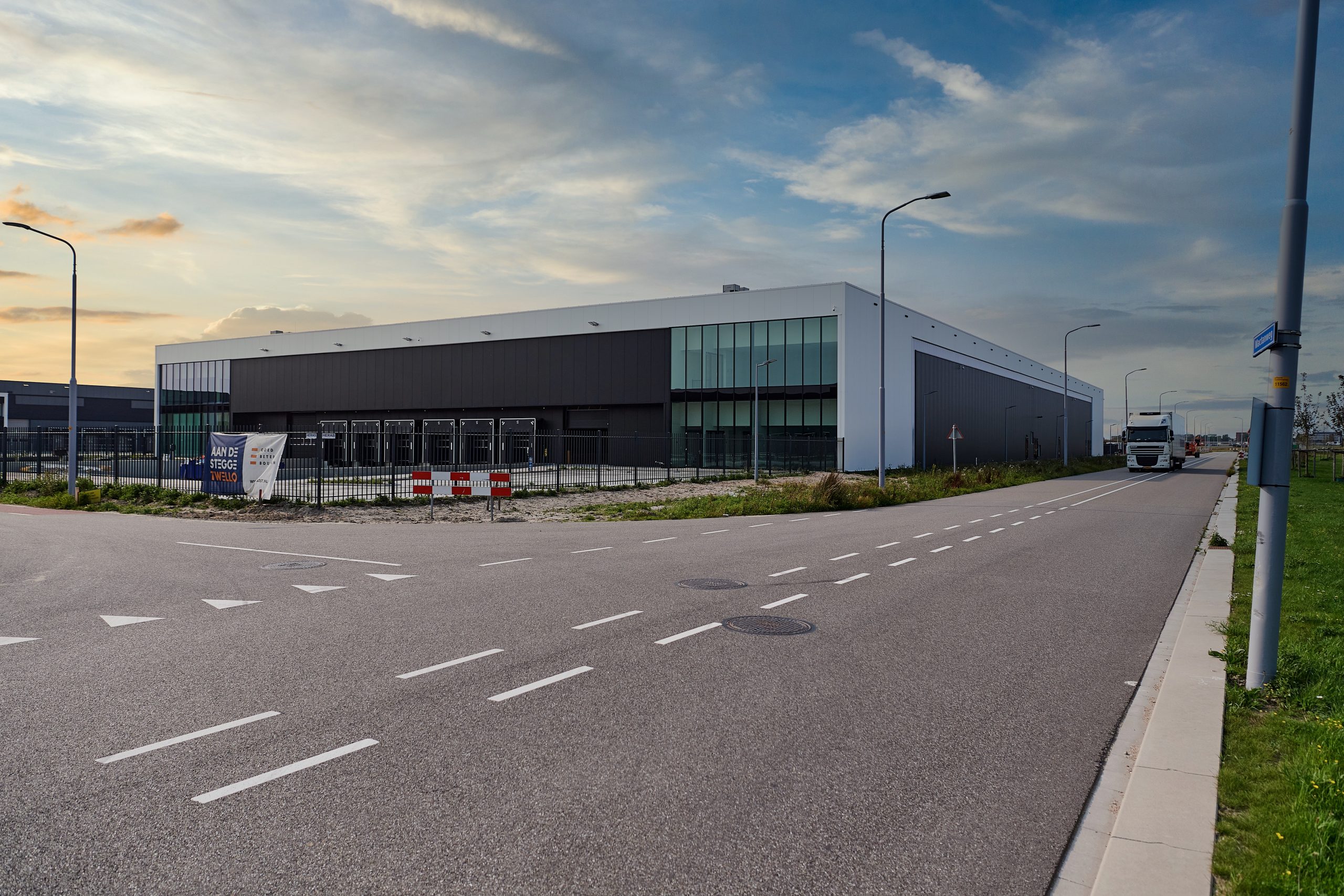 Amazon Schiphol_david_plas_60451_SA