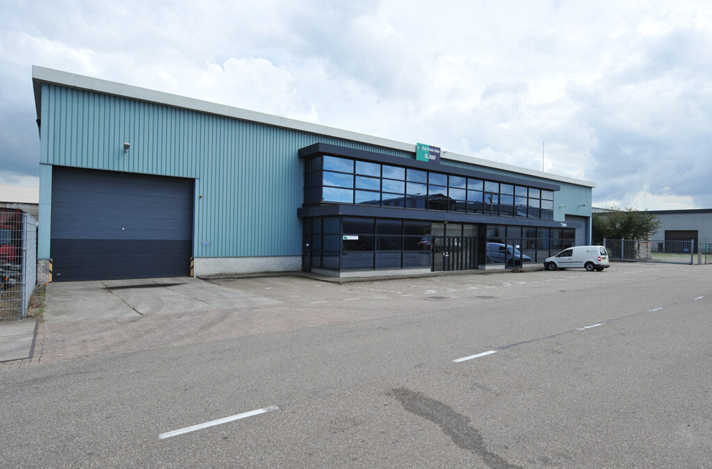 Rekra huurt ruim 4.000 m² bedrijfsruimte in Zaandam