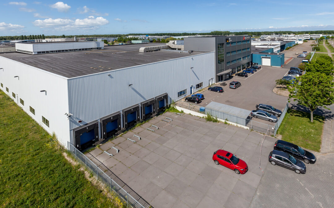 Mitsubishi verkoopt 32.500 m² logistiek bedrijfscomplex in Almere.